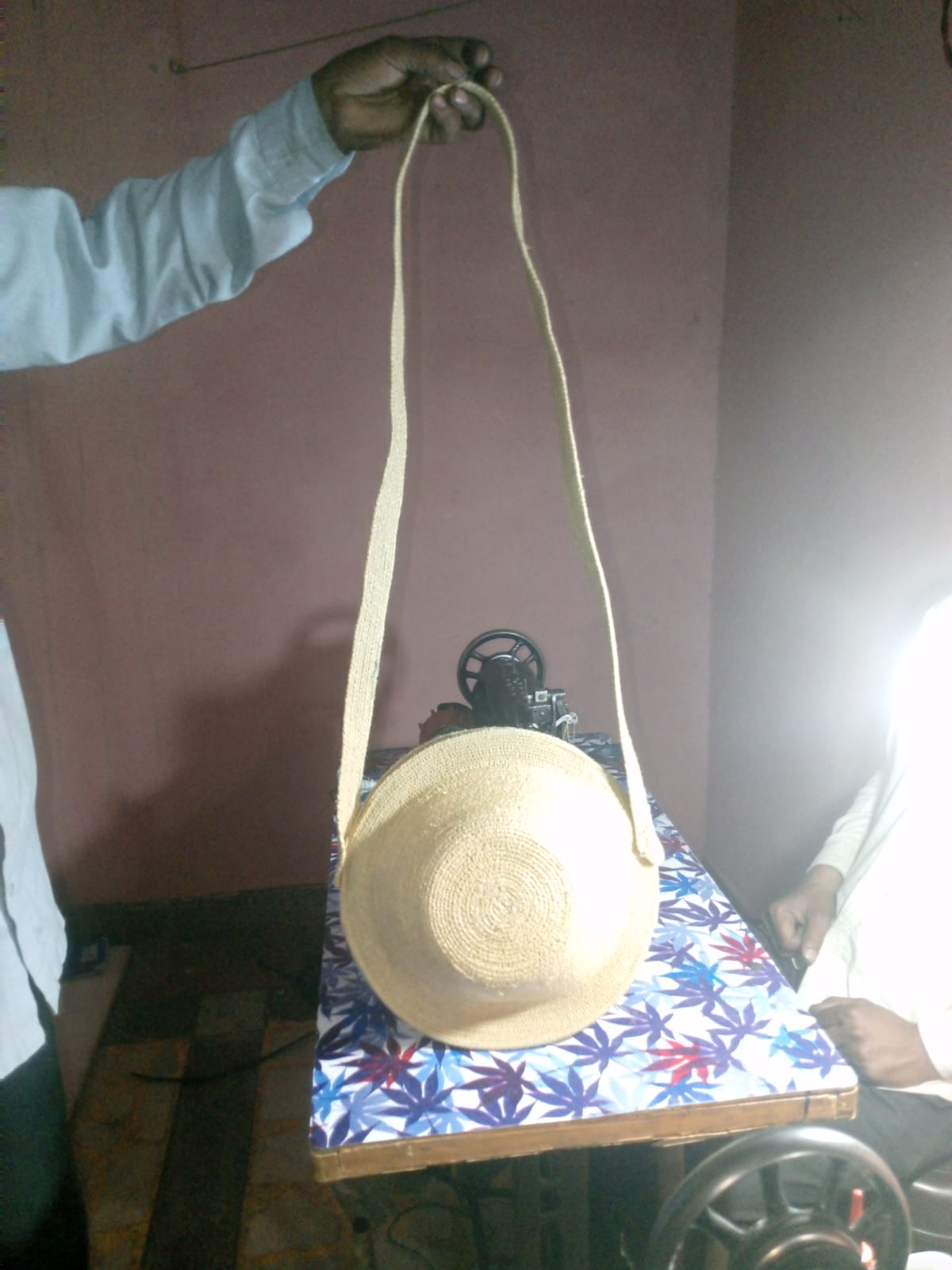 Round Natural Jute Bag