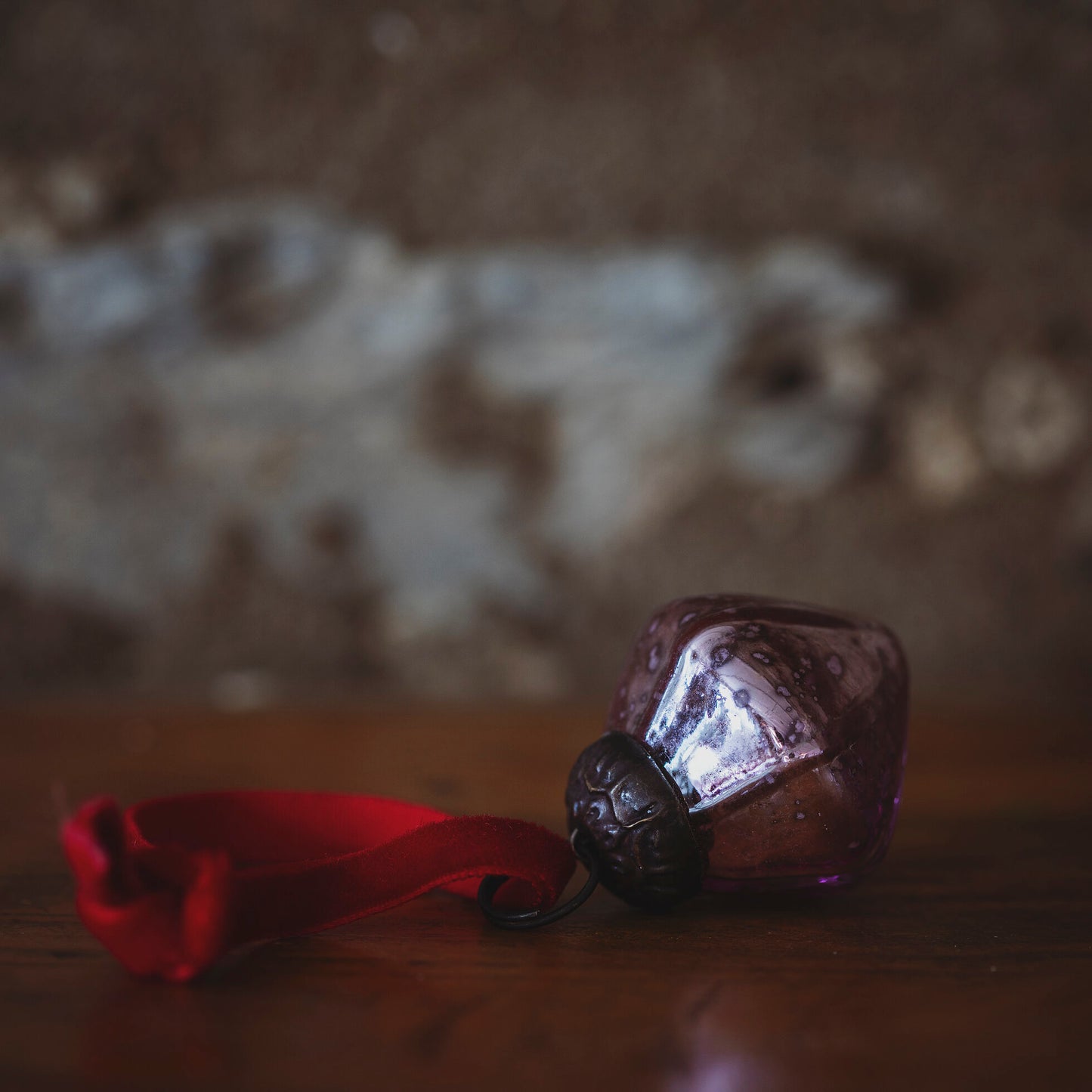 Mini Opalescent Pink Hexadrop Decoration