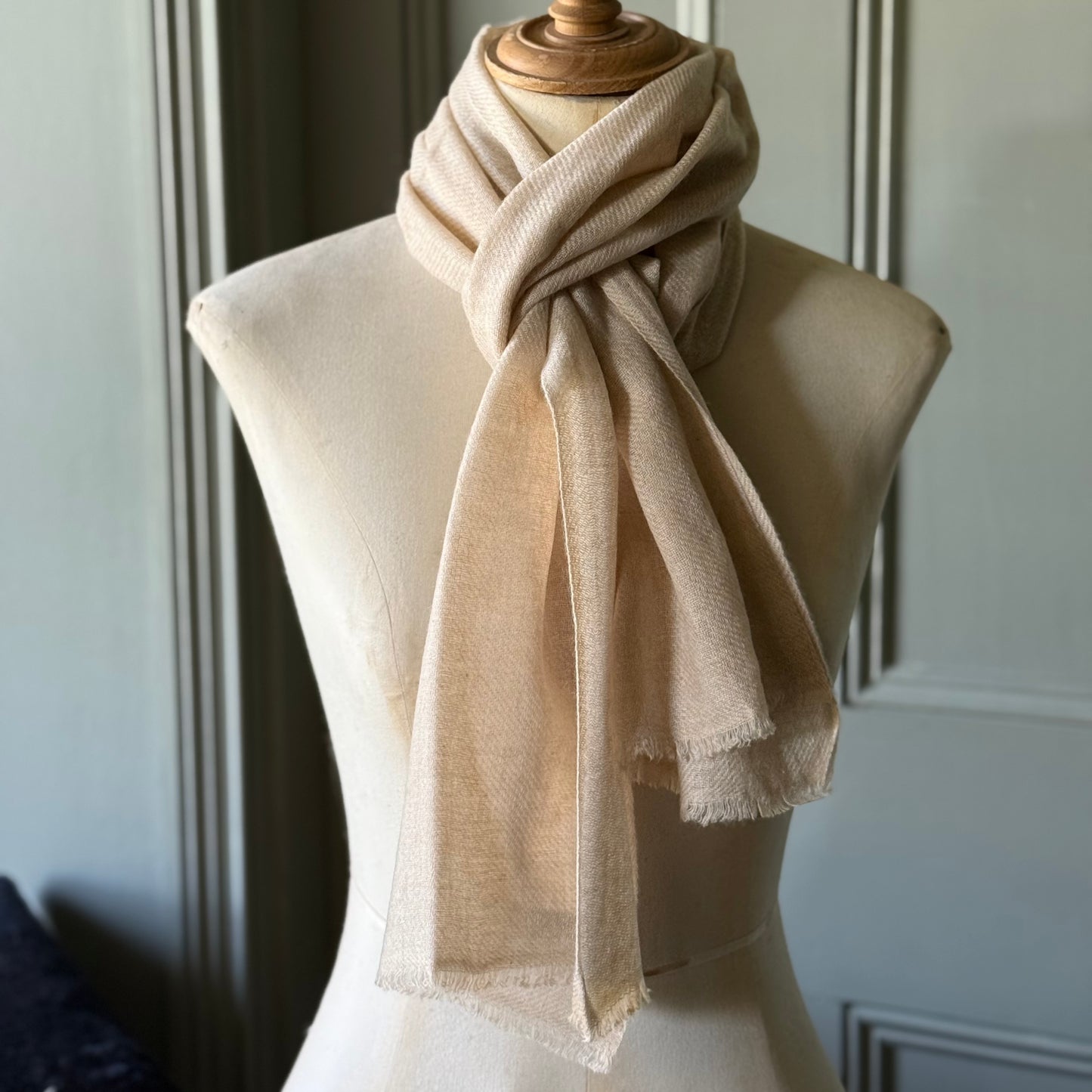 Large Ecru Cashmere Scarf