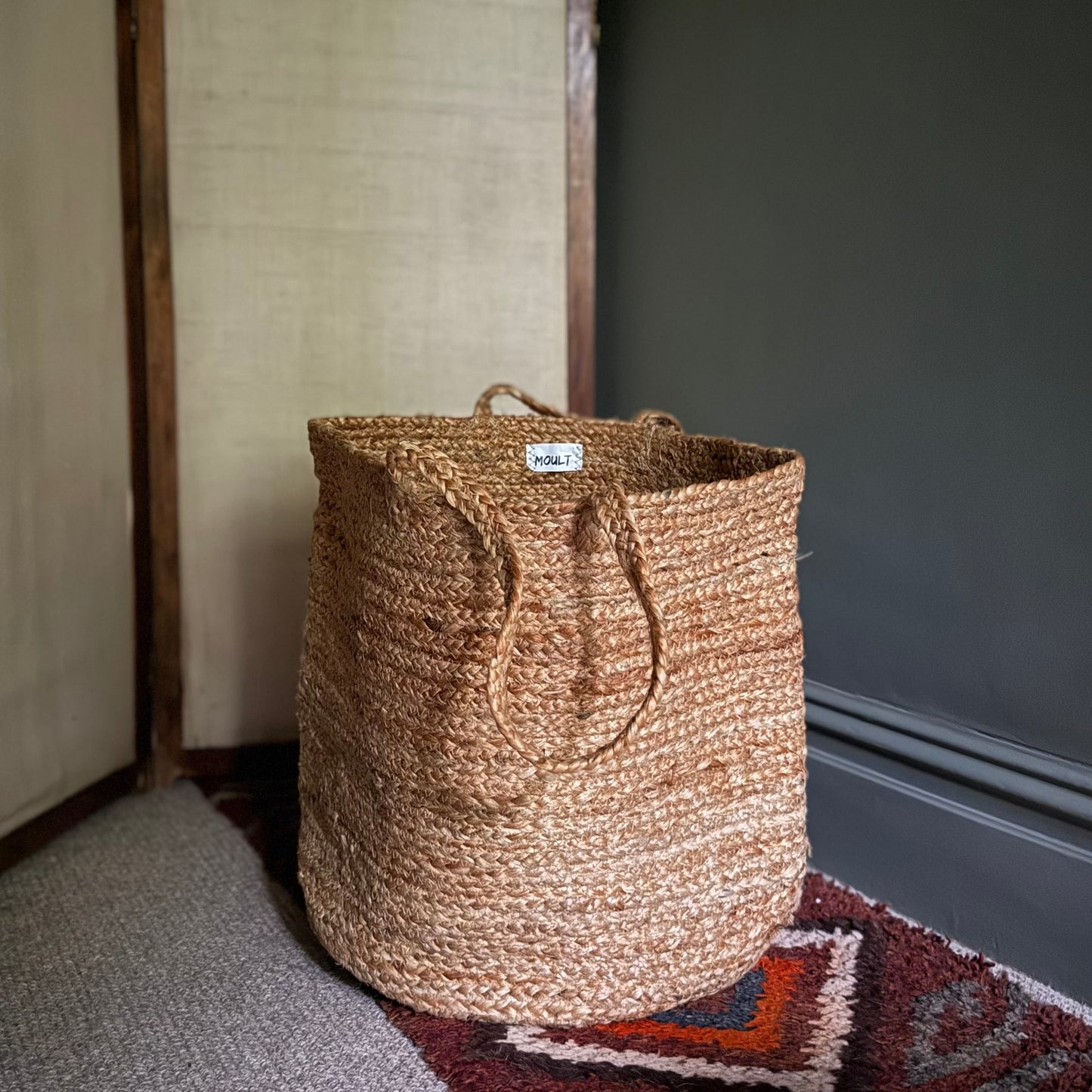 Larger Braided Round Bottom Jute Basket