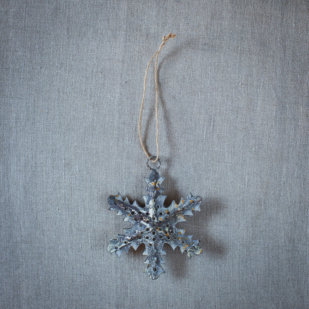 Metal Star Decoration