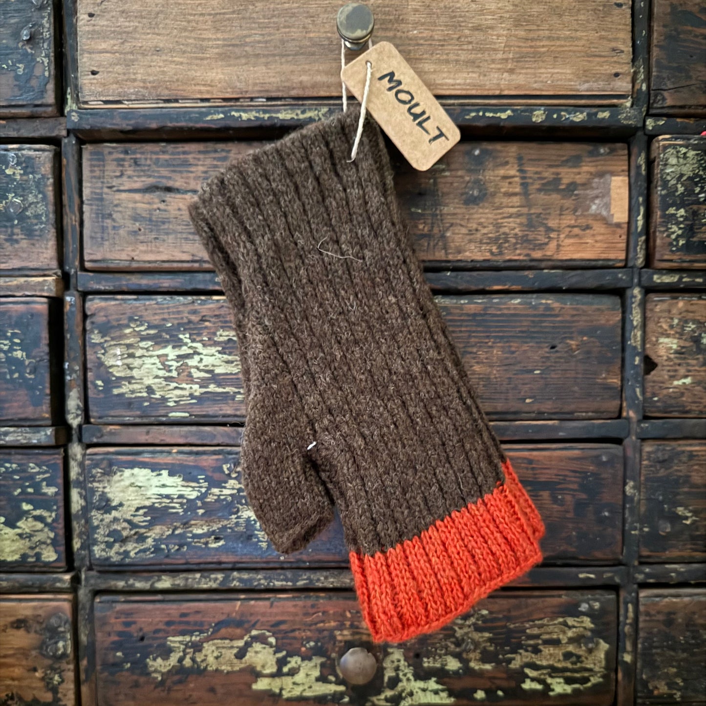 Ribbed Wool Rich Mitts